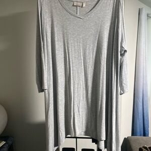 LOGO Layers by Lori Goldstein Gray Oversized 3/4 Sleeve Tunic